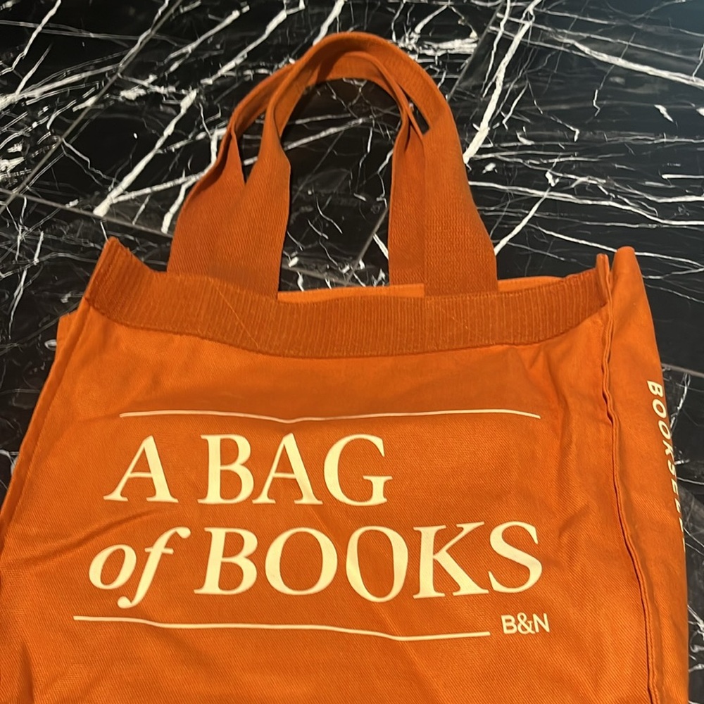Barnes& Noble New York only Orange Tote Bag New limited edition NYC only no tag